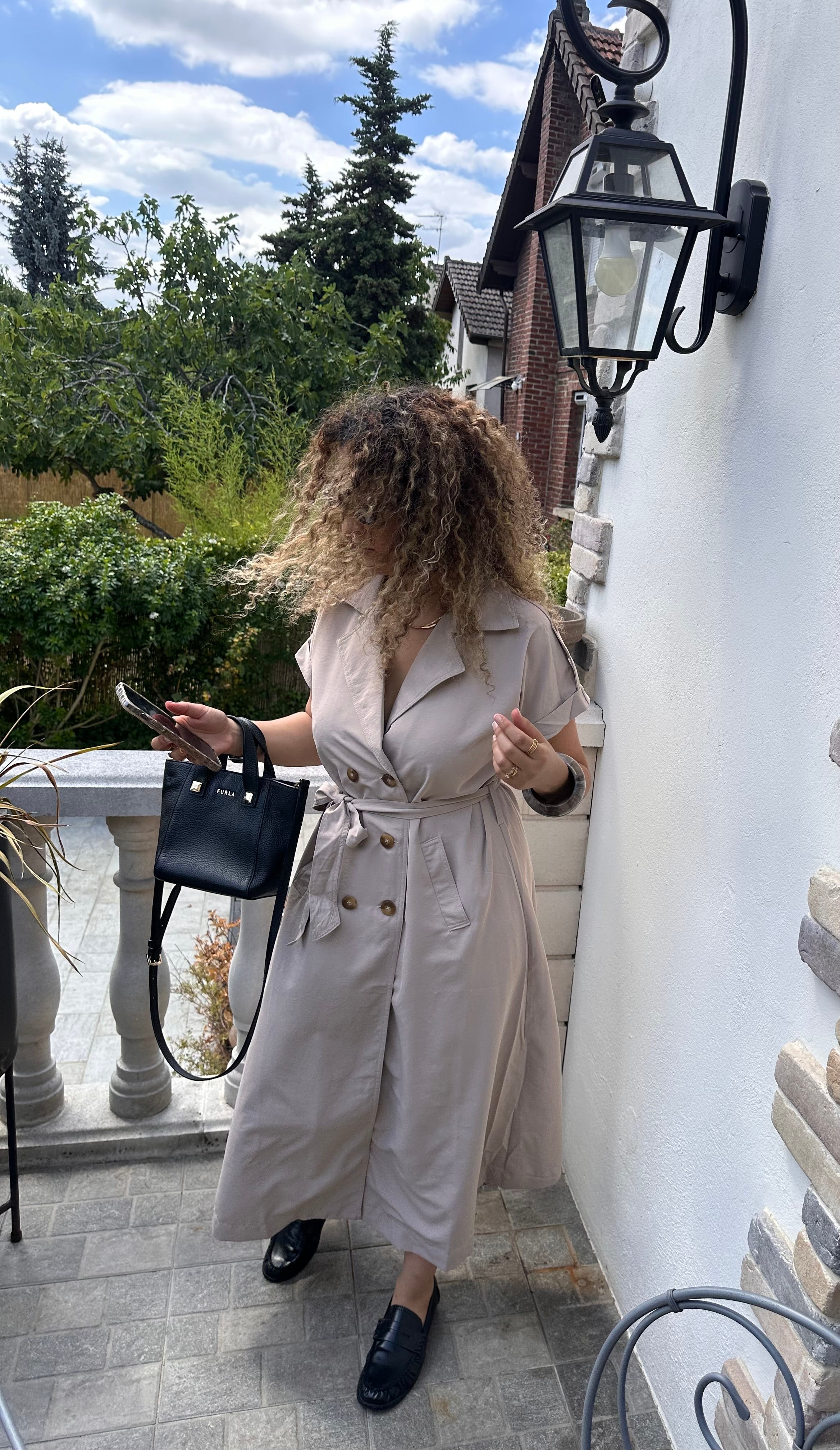 Robe style trench greige